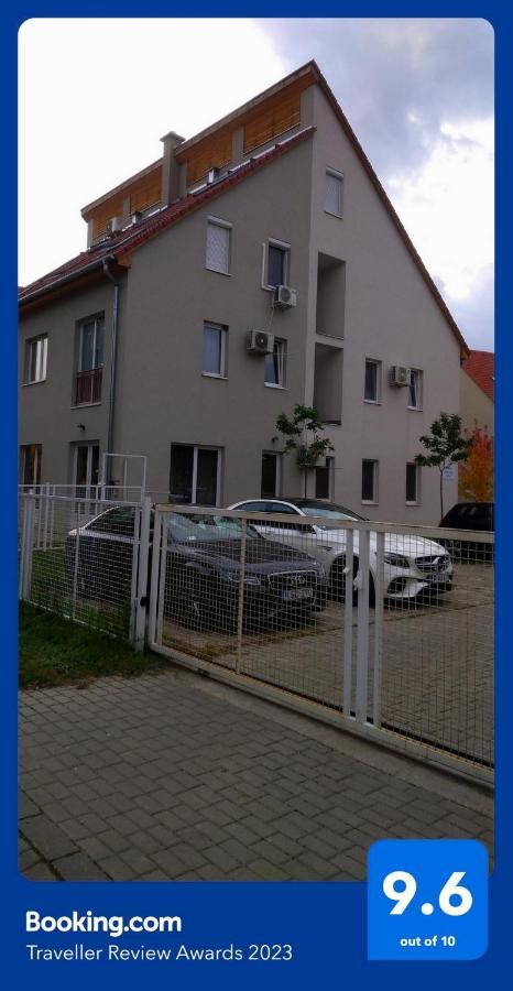 Appartement Blonde River Apartman Sőtér Szeged Extérieur photo